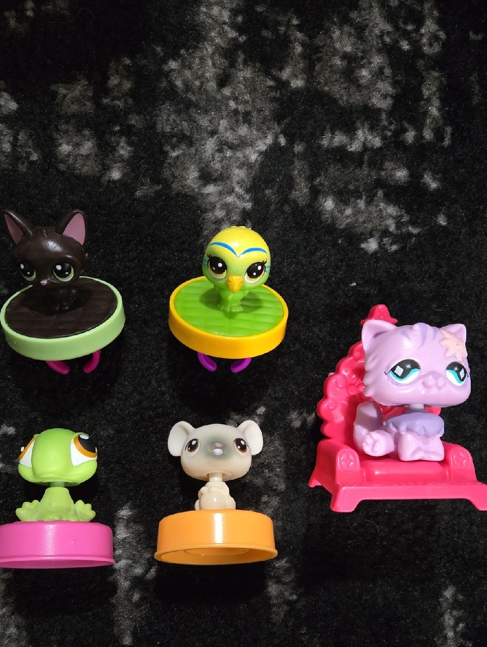 Littlest Pet Shop (LPS) Meal Toys Lot